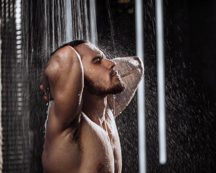 COMBAT SWEAT AND NATURAL REMEDIES TO EASE THE STRESS OF STAIN AND ODOUR
